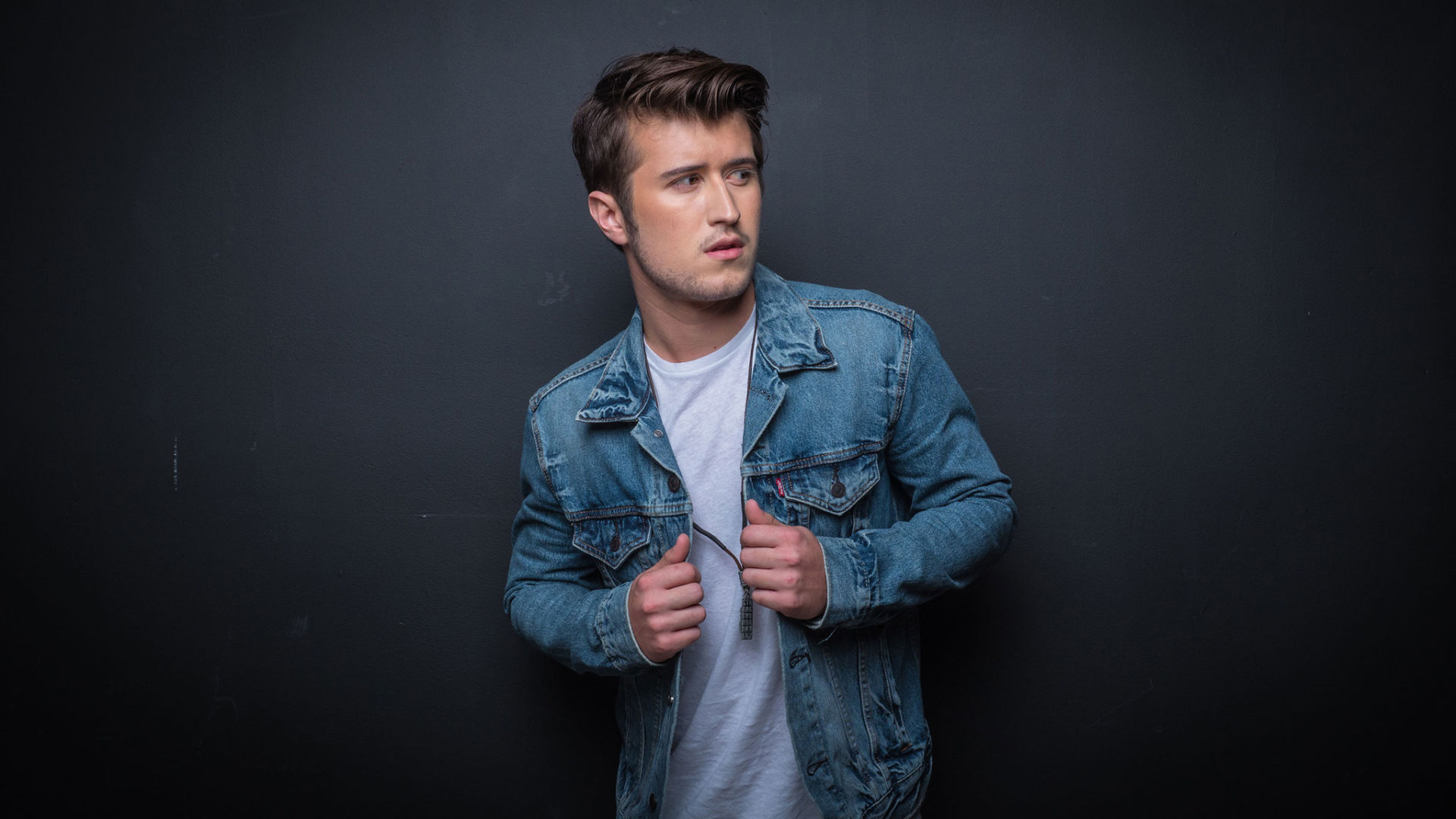 Today's Q106 Presents: Toys For Tots Concerts Ft. DYLAN SCHNEIDER - Nov. 28
